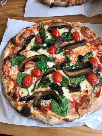Makkie's Pizzeria