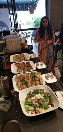 Boojee Cafe