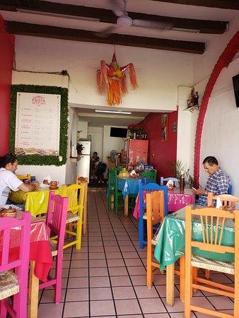 Cenaduria "Fiesta Mexicana"