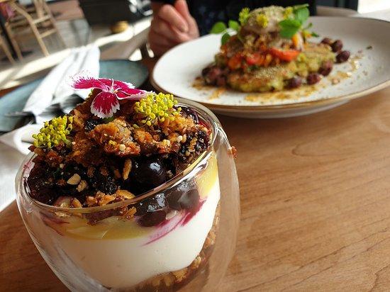 Maha Cafe