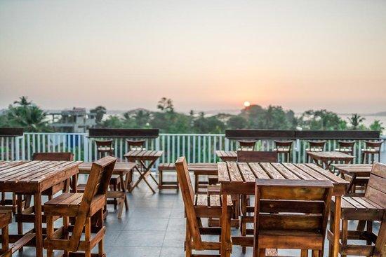 Scenic Bay Roof Top & Bar