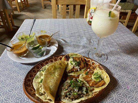 El Santo Taco
