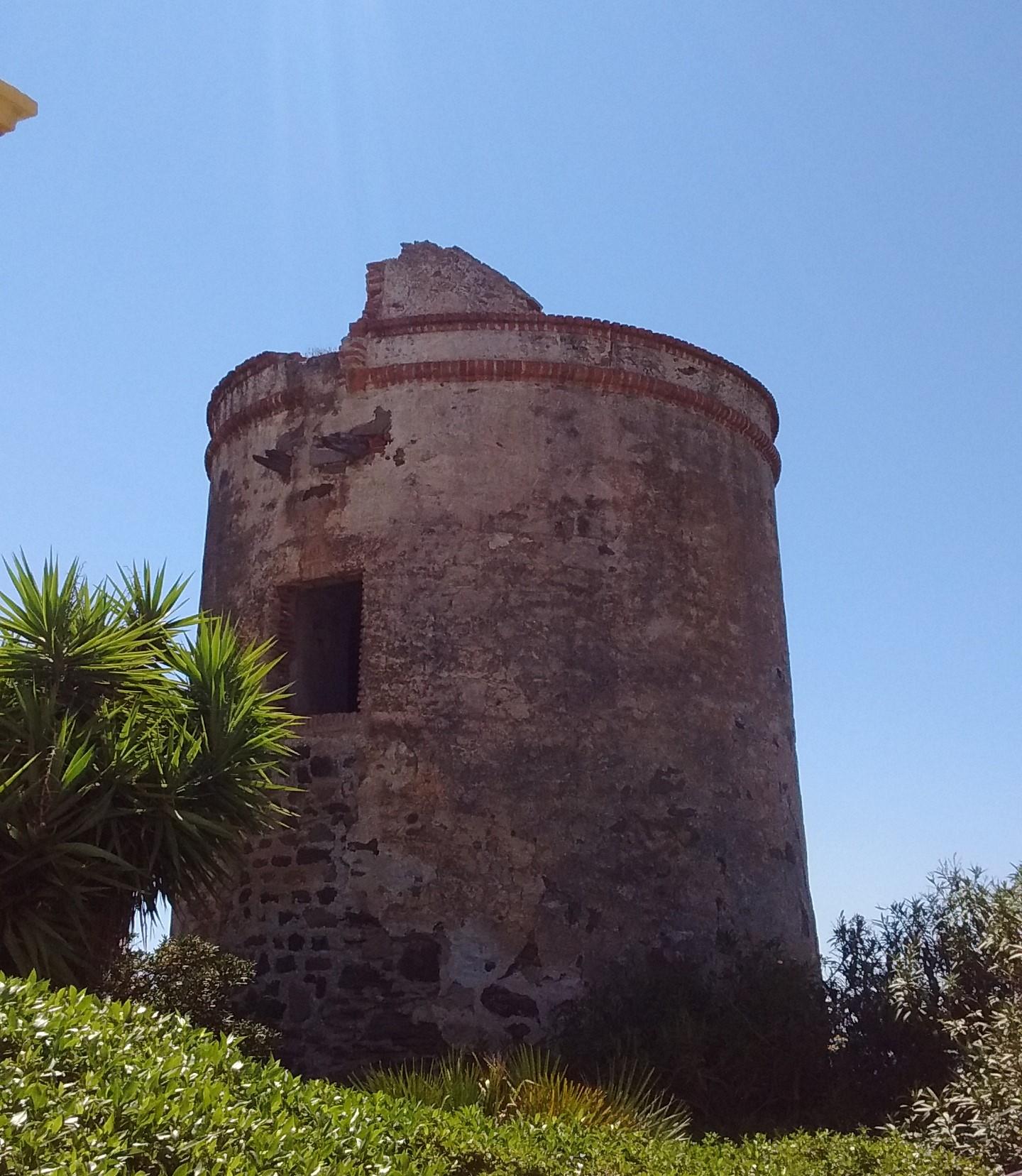 Torre Vigia Macaca