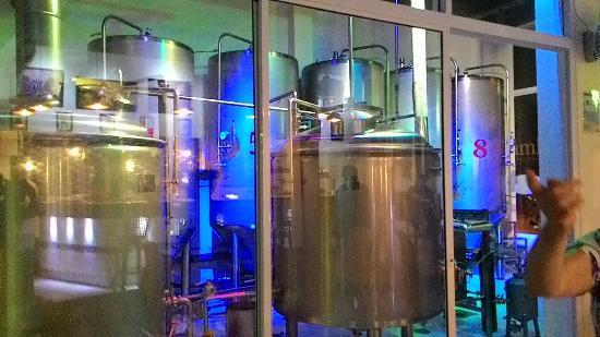 Bees Knees Brewpub