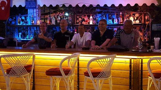 Mitos Bar