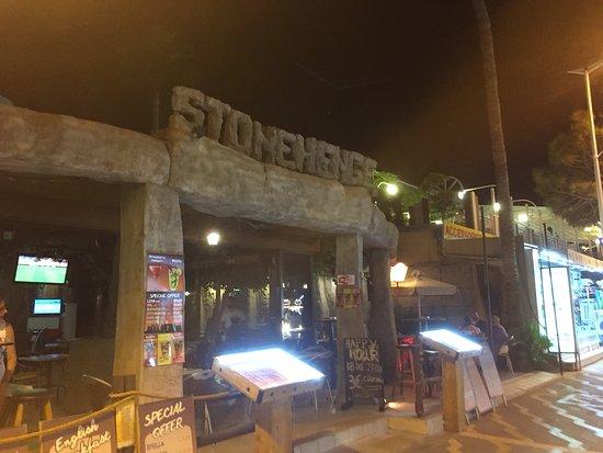 Stonehenge Cocktail Bar