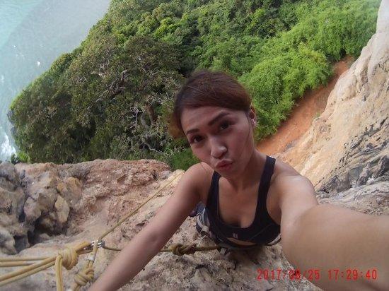 Hot Rock Climbing School