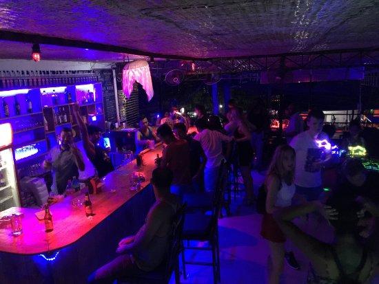Jack & Daniels Bar