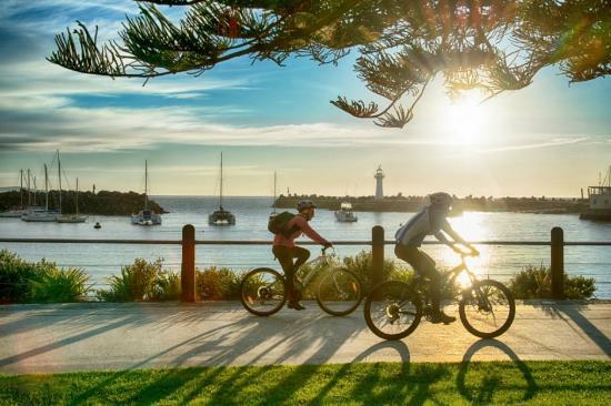 Wollongong To Thirroul Bike Track