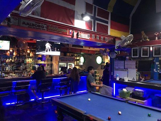 Bar With No Name