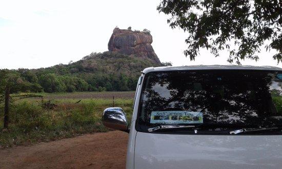 Sri Shannon Tours
