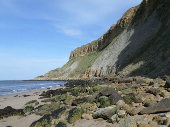 Cayton Bay Beach