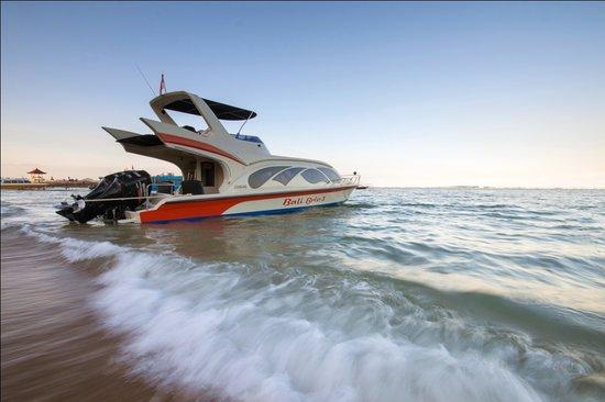 Bali Brio Fast Cruise