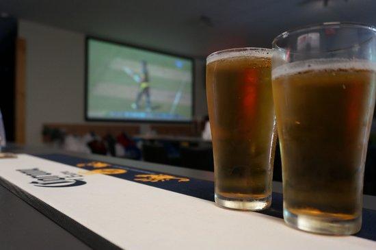 Inswing Albany Sports Bar