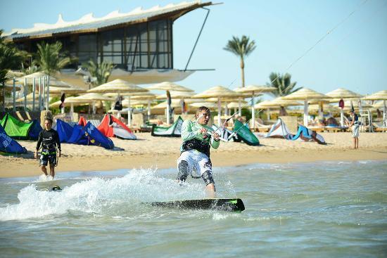Colona Watersports Kite Surfing Centre