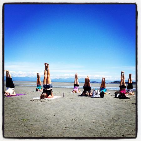 Flow Yoga