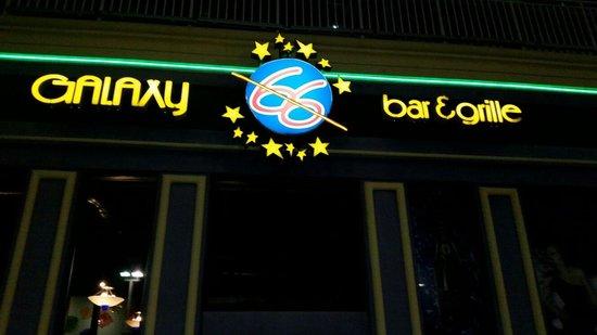 H.I. Pool Bar