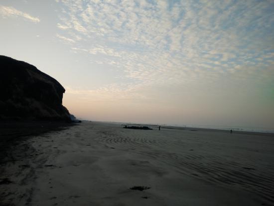 Palande Beach