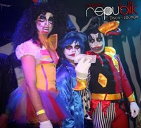 Cuban Republik Quepos