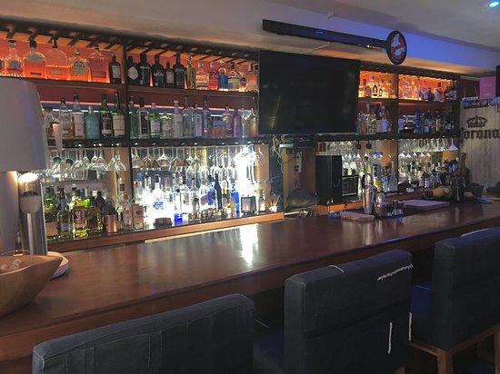 Blue Jeans Bar Marina