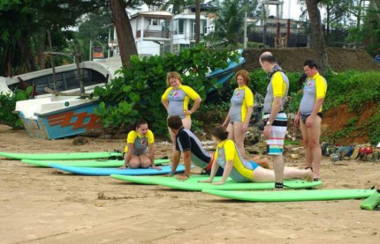 Worldride Surf Club