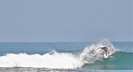 Pueblo Bonito Surf School