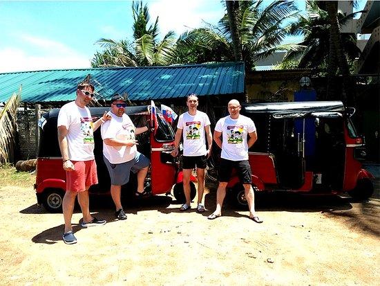Tuk Tuk Rental Negombo
