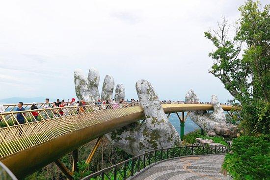 Truong Sa Tourist
