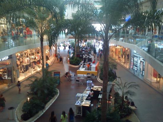 Quinta Alegria Shopping Mall