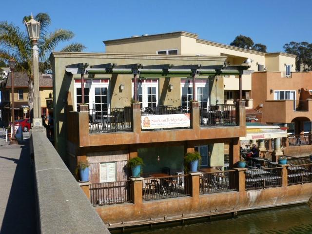 CineLux Capitola Cafe & Lounge