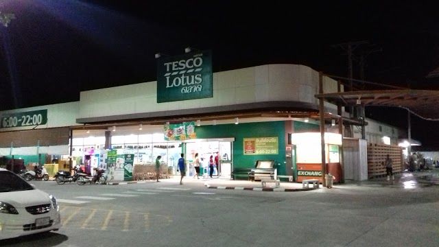 Tesco Lotus Choeng Thaley