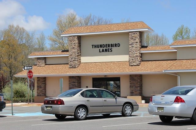 Thunderbird Lanes
