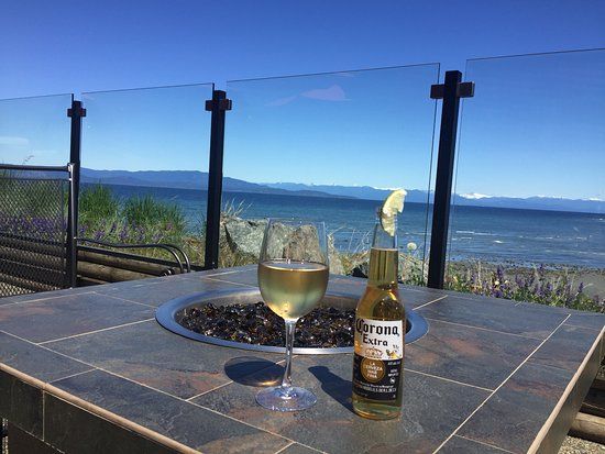 Bayside Bistro and Lounge