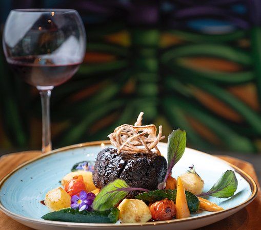 Graffiti Restro Cafe and Wine Bar