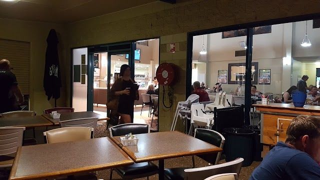 Bushland Beach Tavern