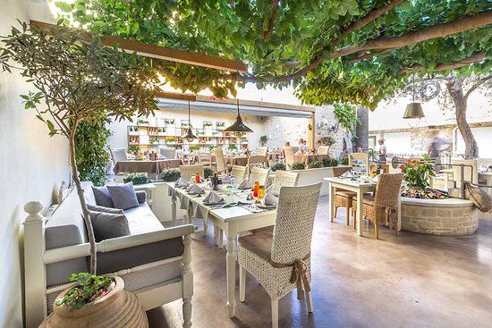 Alana Restaurant