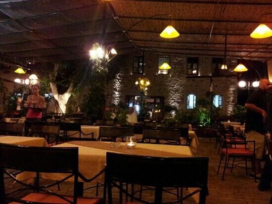 Flamingo Restaurant Bar