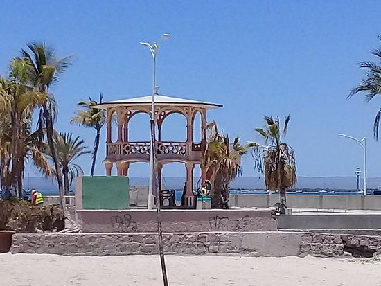 Malecon kiosk