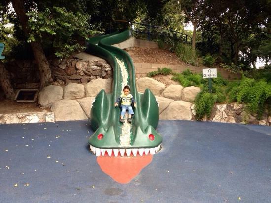 Atlantis Play Center