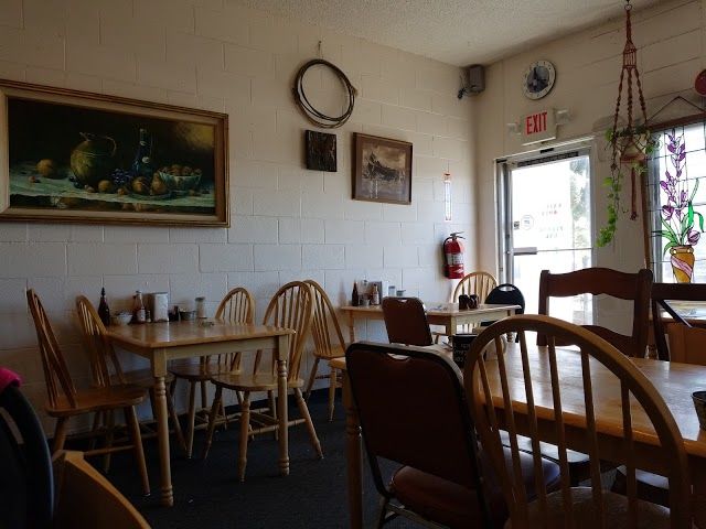 Lil' Bits Cafe