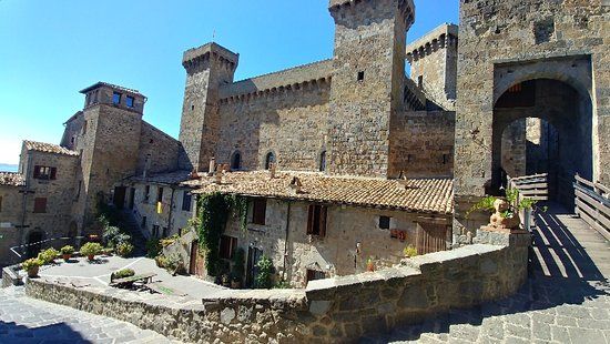 Rocca Monaldeschi della Cervara