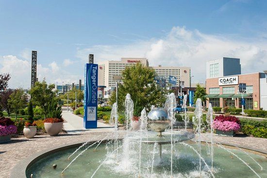 Tanger Outlets The Walk