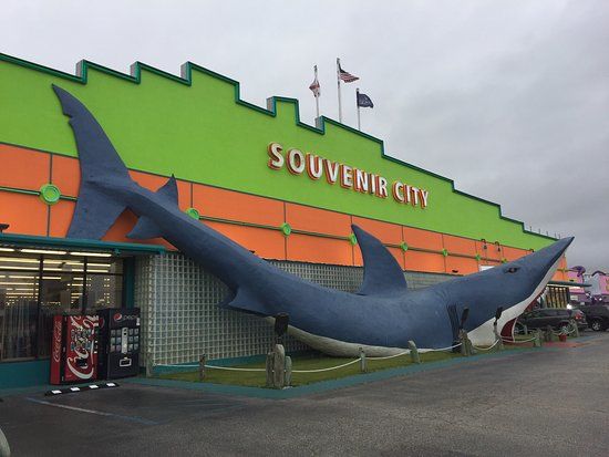 Souvenir City