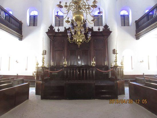 Mikve Israel-Emanuel Synagogue