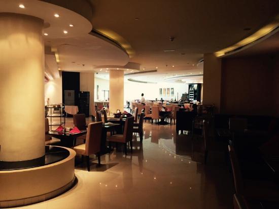 Sea Breeze Restaurant