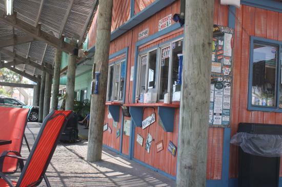 BRON'S Shaved Ice & To Go Bar