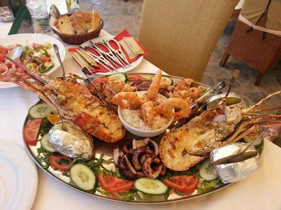 Cafe Restaurant My Place