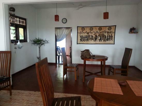 Mettha's Home Cooked Meals Traditional Sri Lanka Restaurant