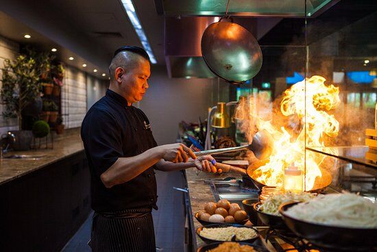 Waves Buffet Restaurant