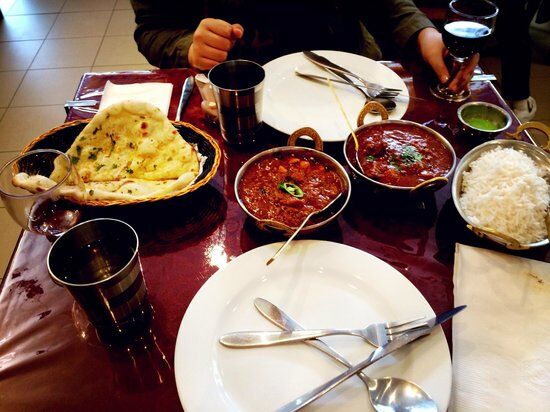 Raj Mahal Indian Restaurant
